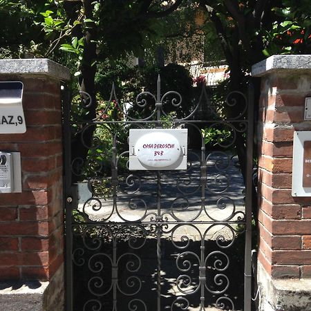 מנאג'יו Casa Peroschi B&B מראה חיצוני תמונה